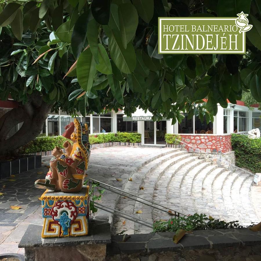 Hotel Balneario Tzindejeh Tasquillo Exterior foto