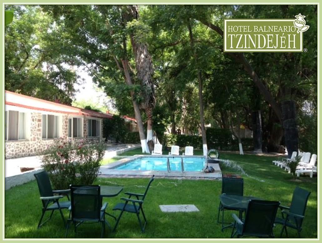 Hotel Balneario Tzindejeh Tasquillo Exterior foto